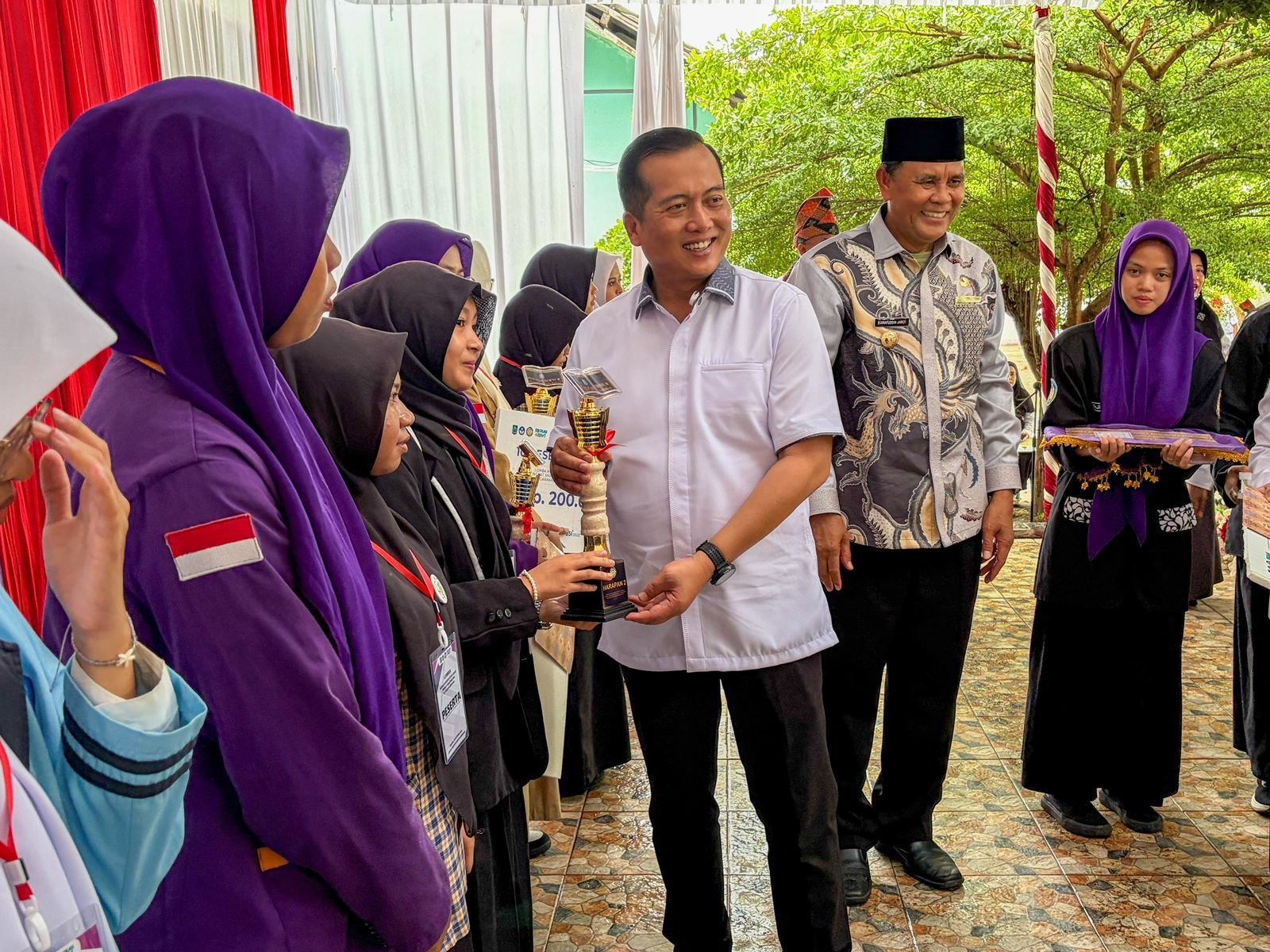 Gubernur Iqbal: Literasi Nilai Lokal adalah Kekuatan di Tengah Arus Global