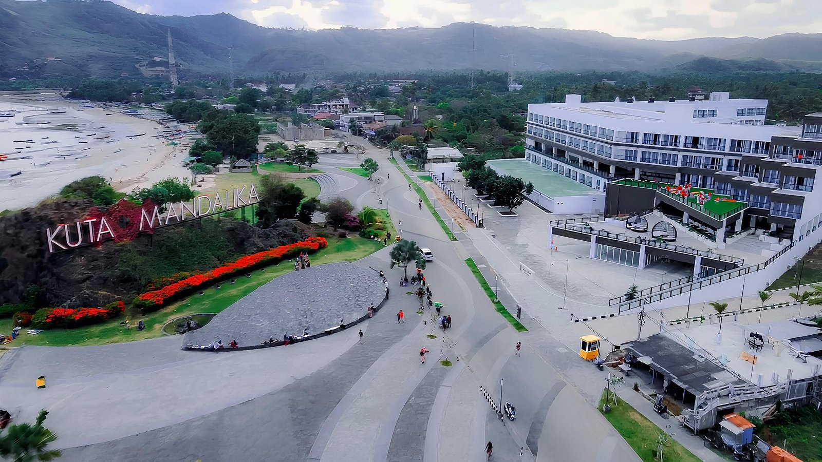 Idulfitri 2026 : PLN UIW NTB Perkuat Listrik Andal untuk Dorong Pariwisata dan Ekonomi Daerah