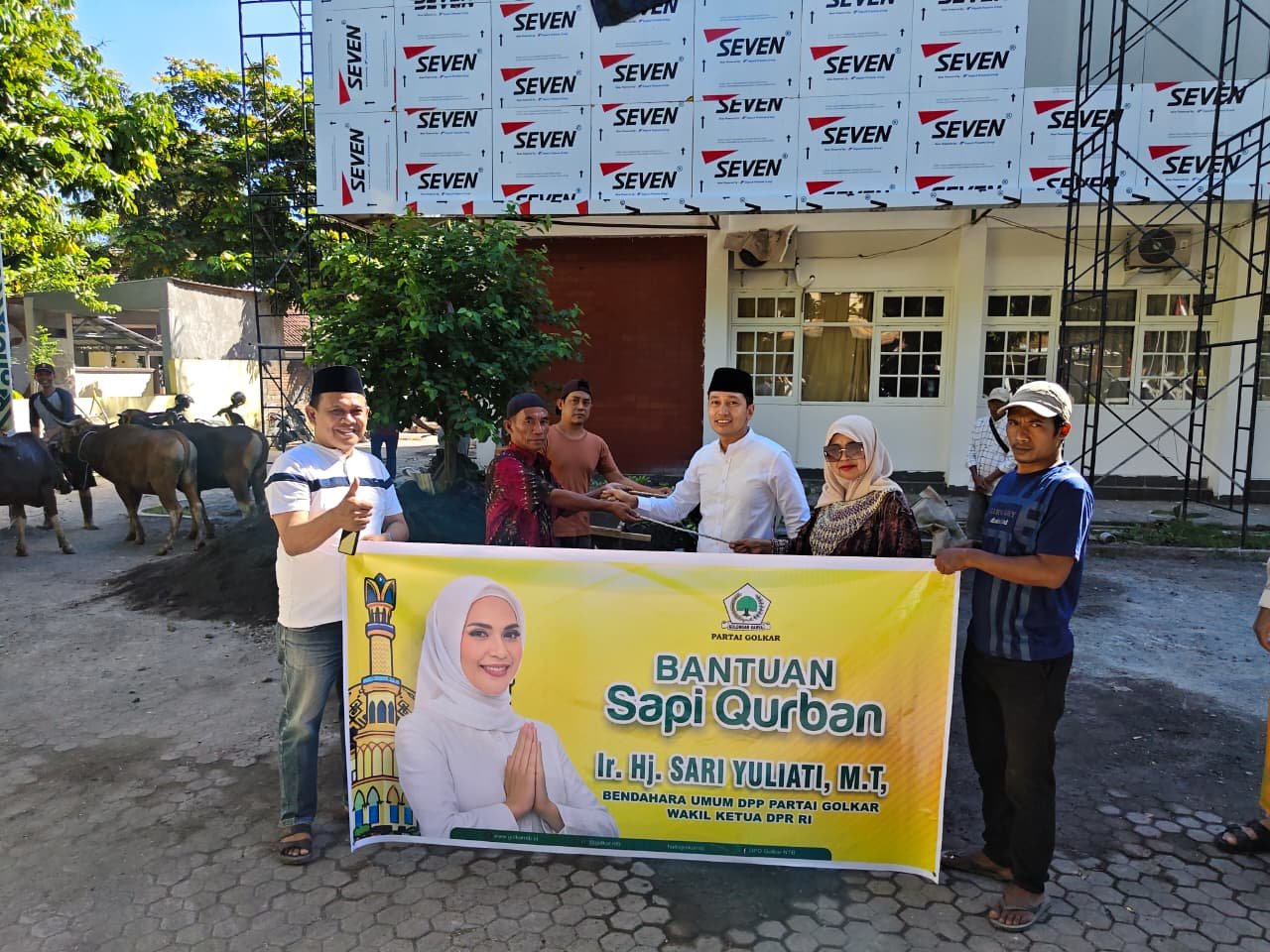 Golkar NTB Sembelih Lima Ekor Hewan Kurban