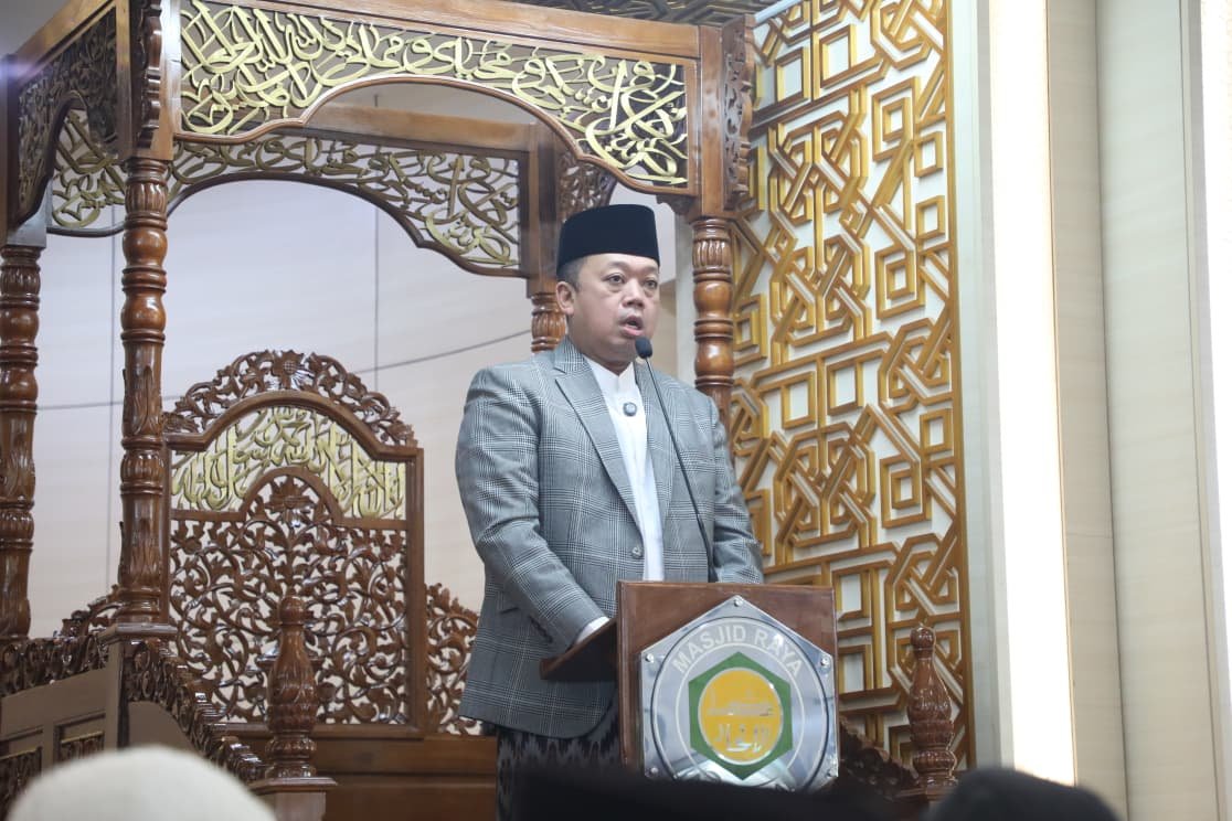 Jadi Khatib Iduladha, Menteri Nusron Sampaikan Pesan untuk “Sembelih” Ego dan Keserakahan