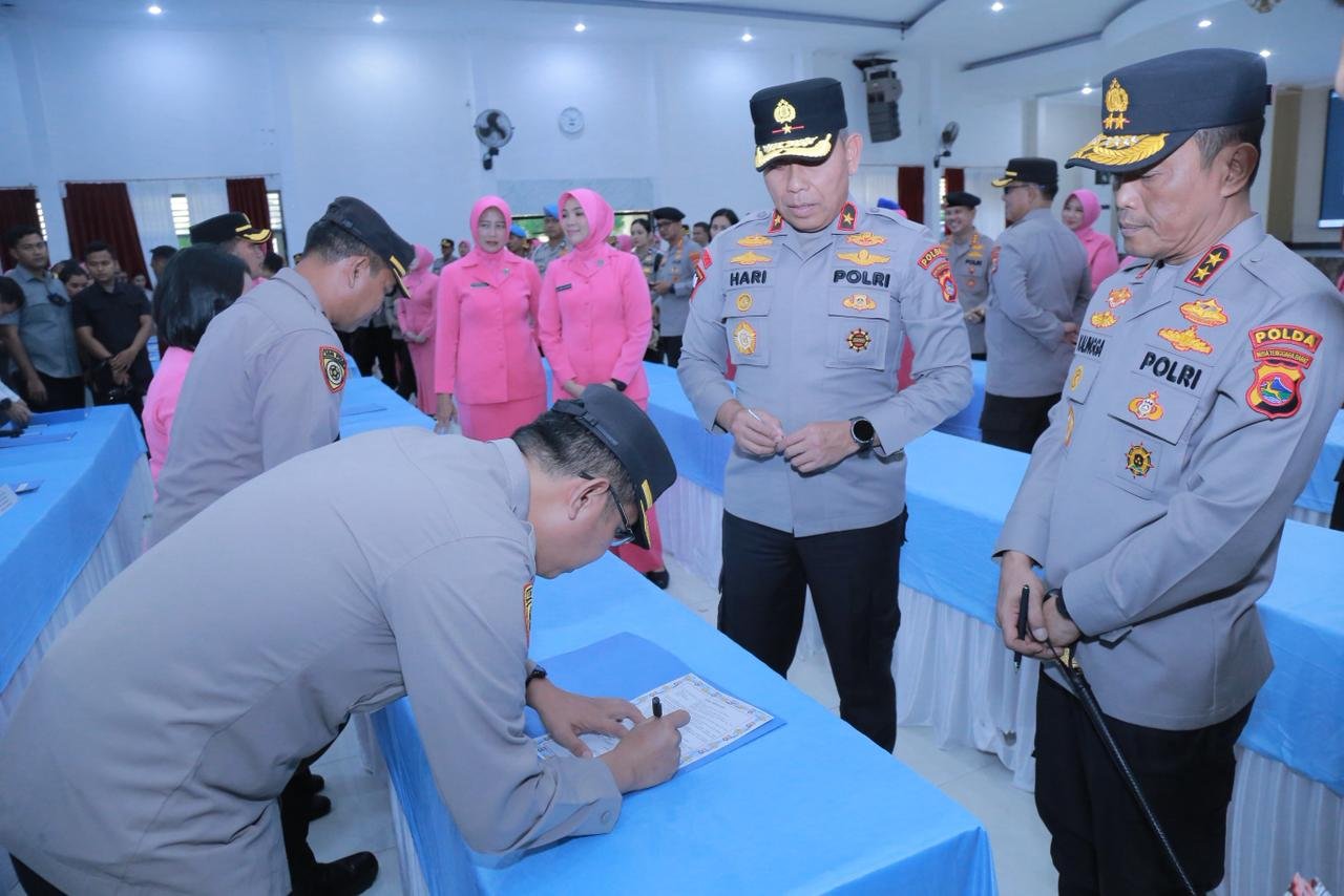 Kapolda NTB Pimpin 11.164 Personel Teken Pakta Integritas Anti Korupsi dan Narkoba