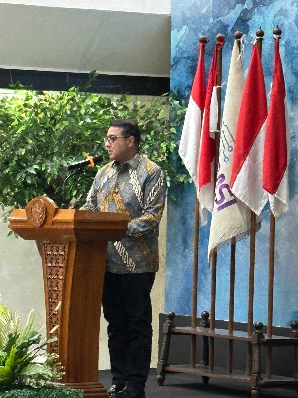 Ketum SMSI Firdaus: Pers Merdeka Kunci Demokrasi Sehat, 16 Tokoh Diganjar Anugerah 2026