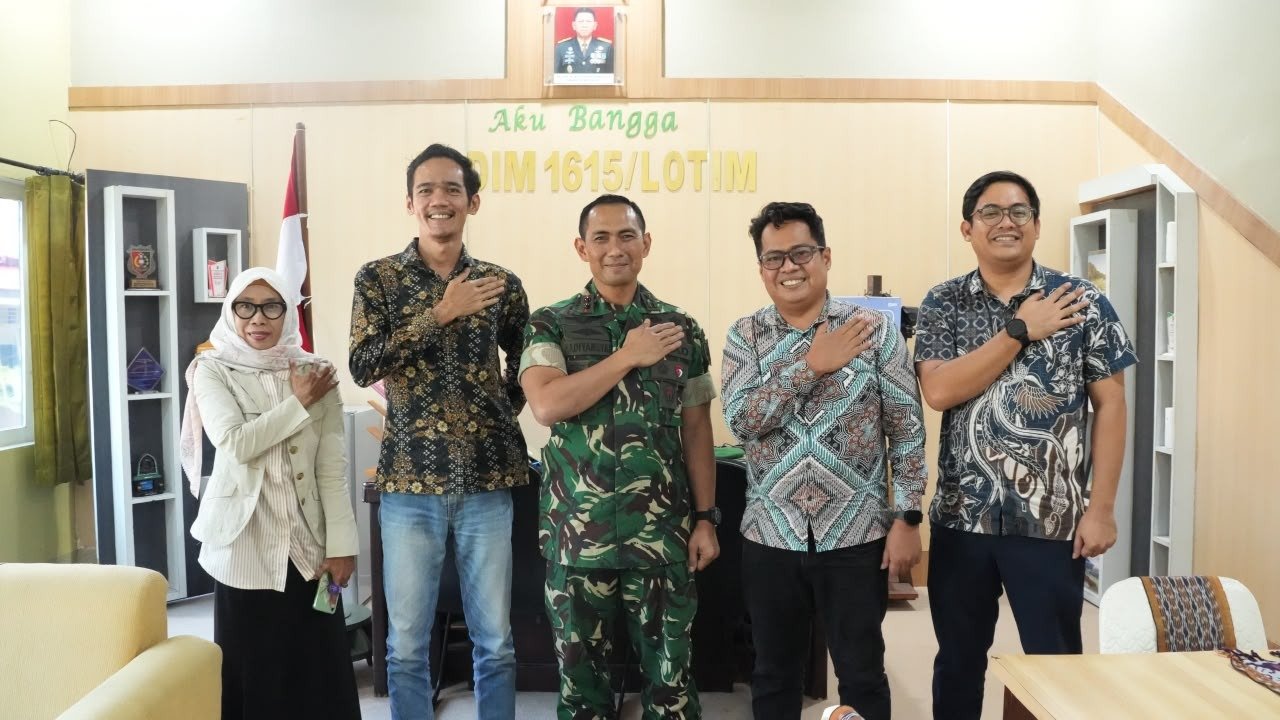 Maknai HUT Ke-81 RI, PLN dan TNI Perkuat Sinergi Jaga Keandalan Listrik di Lombok Timur