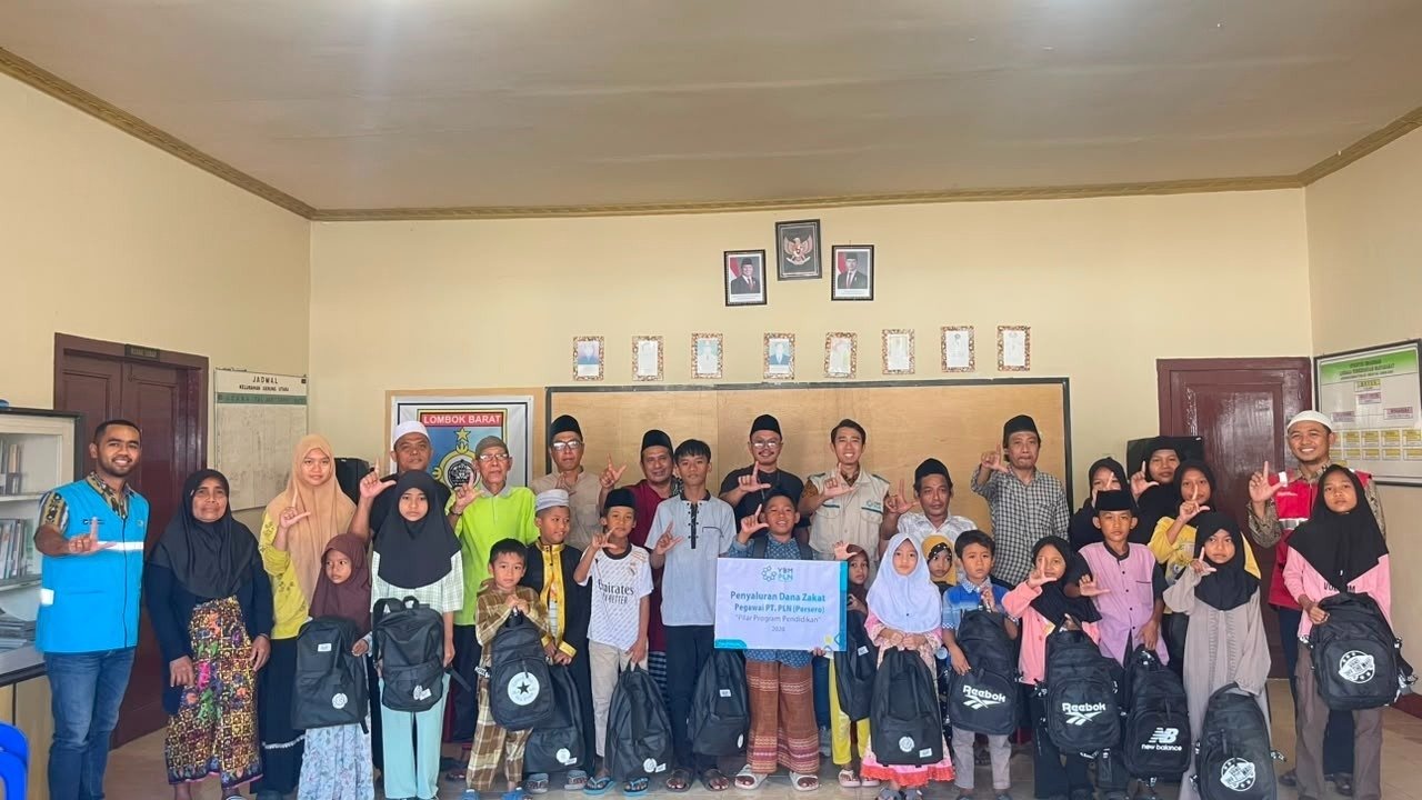 PLN UIW NTB Hadirkan Kepedulian bagi Anak Yatim dan Dhuafa Melalui YBM PLN