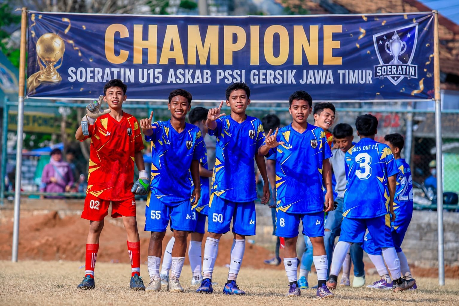Empat Talenta Muda Asal Lombok Barat Antar Gres One United Juara Piala Soeratin U-15 Gresik