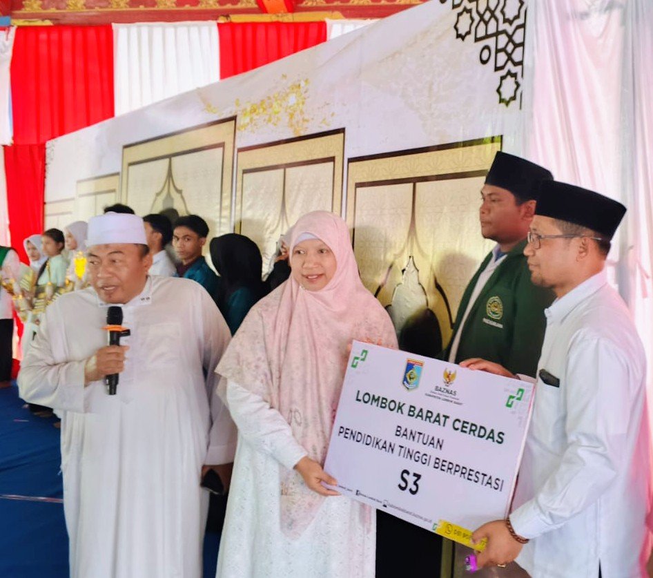 Di Moment HUT RI ke 81, BAZNAS Lombok Barat Kucurkan Rp3,1 Miliar untuk Beasiswa dan Rumah Layak Huni