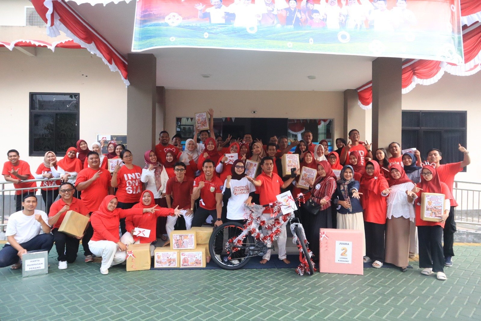 Semarak Kemerdekaan, Kantor Pertanahan Kota Mataram Gelar Beragam Lomba dan Hiburan