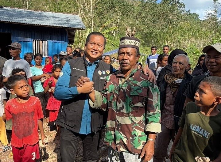 Gubernur Iqbal Datangi NTT : Kami Tahu Rasanya Hancur karena Gempa
