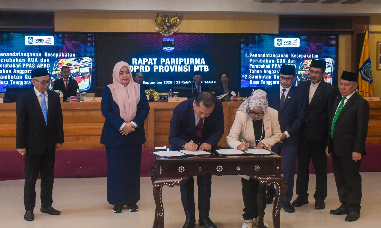 Pemprov dan DPRD NTB Sepakati Perubahan KUA-PPAS 2026, Pendapatan Daerah Naik 1,08 Persen 